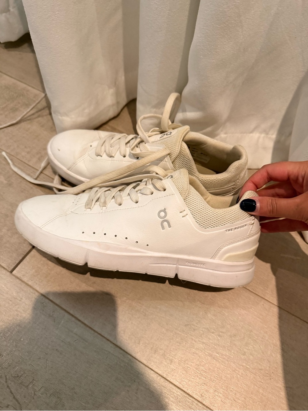On Running Women's White Low-Top Leather Sneakers